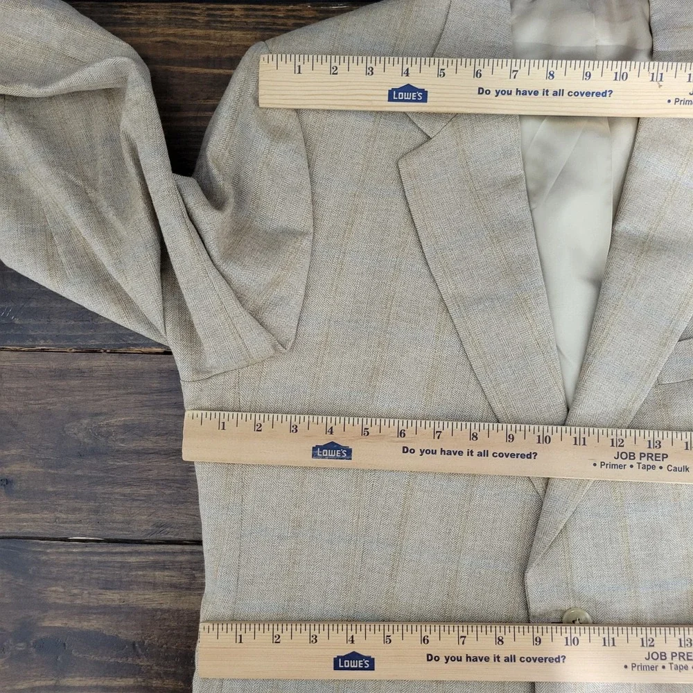 Hart‎ Schaffner Marx Men's Sport Coat Blazer Two Button Beige Plaid Size 44R